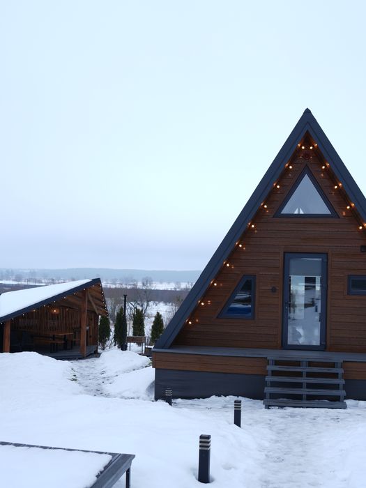 Оренда будиночка з басейном, котедж біля Львова,бази відпочинку