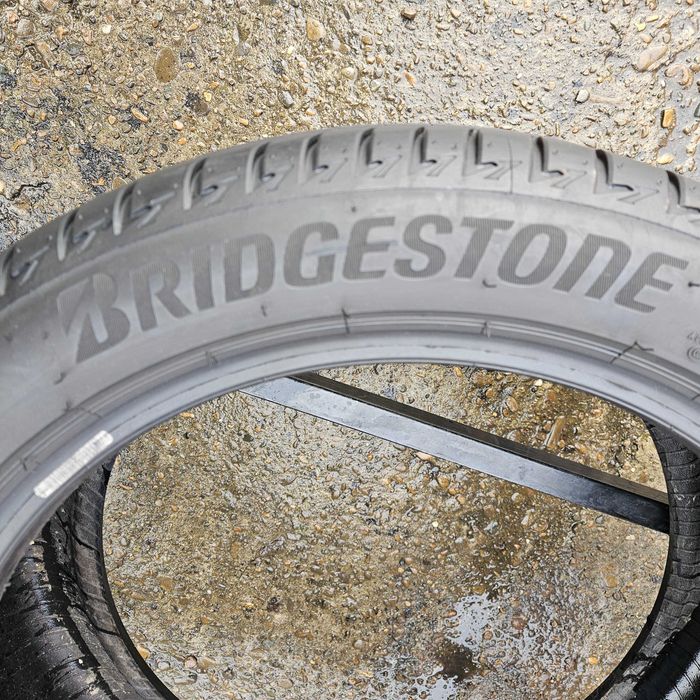 Шини 225/45 R17 Bridgestone (Бріджестони) 80$/2шт. літня резина