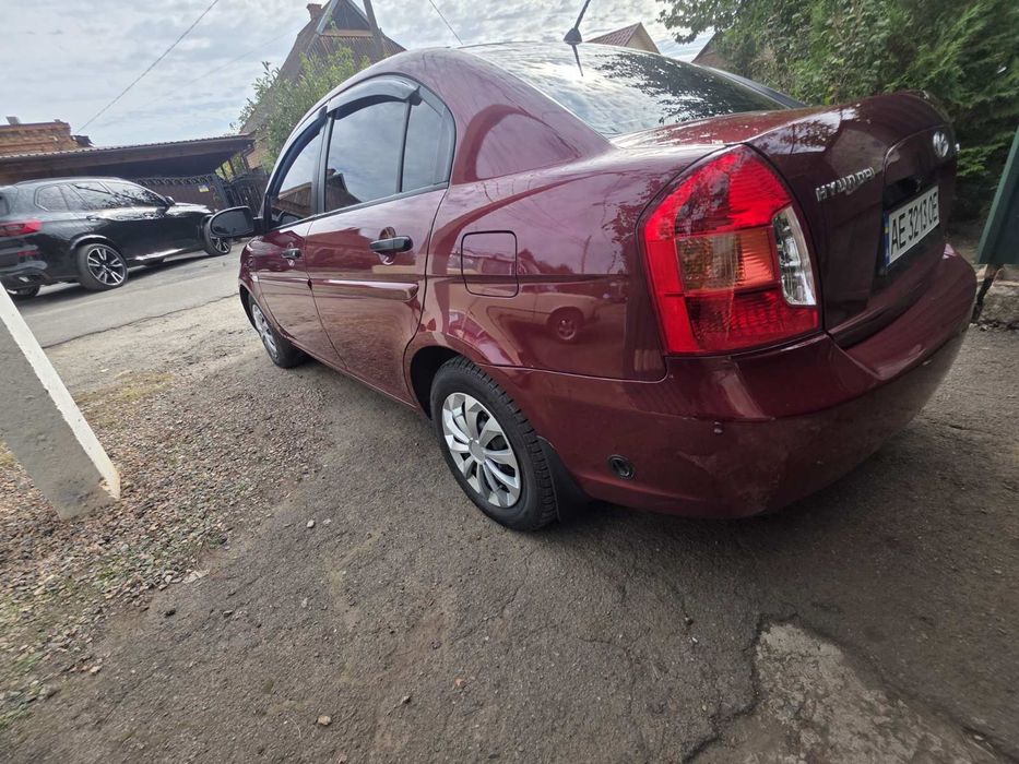 Продам HYUNDAI ACCENT газ-бензин. 2007год. Возможен обмен.