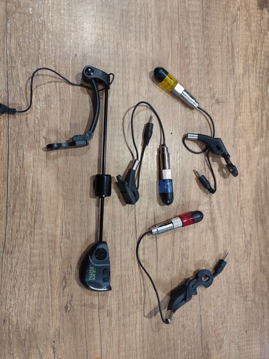 Zestaw hangerów i swinger używane