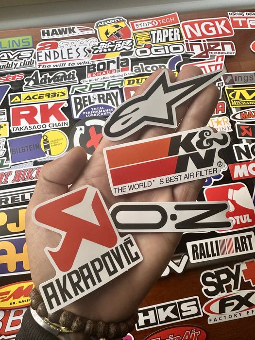 Pack 100 Autocolantes Tuning & Racing