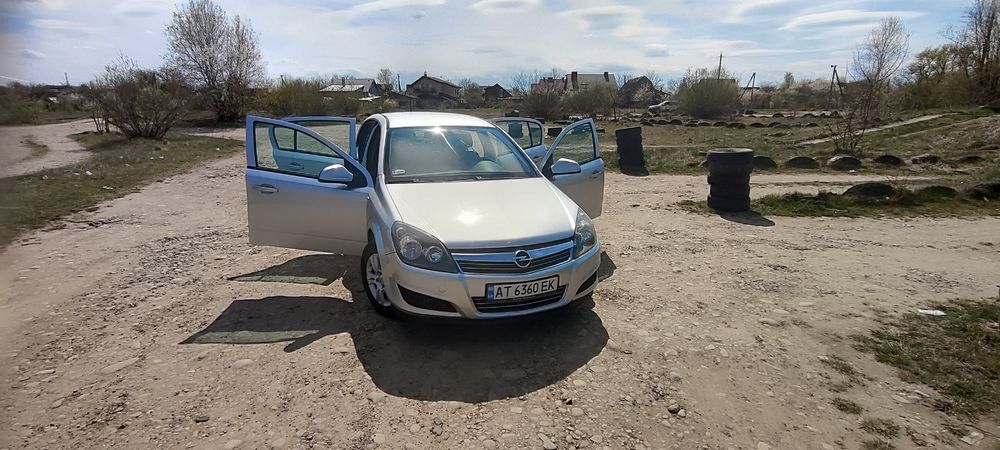 Продається Opel astra h 1.4 бензин