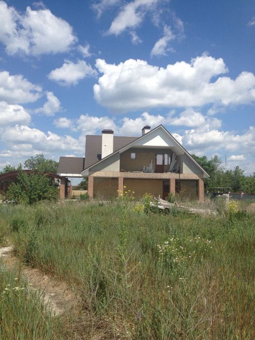 Продам дом в Орловщине . Хозяин. 24 сотки