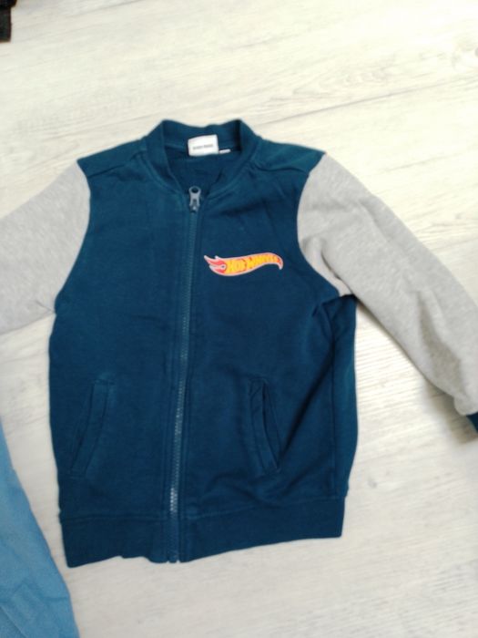 Zestaw hot wheels bluza i bluzka rozm 110