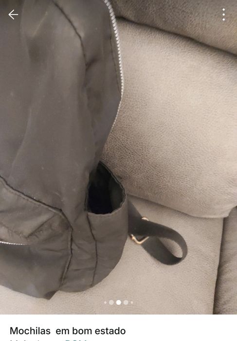 Mochila preta muito pratica