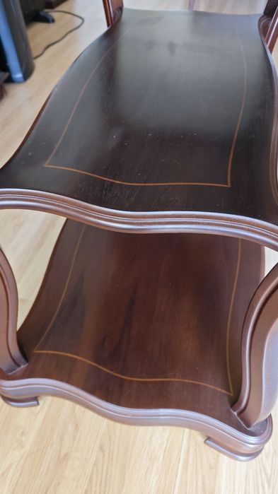 Carrinho de sala em madeira mogno