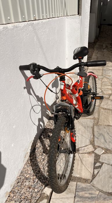 Bicicleta Infantil B’twin 20” (btt)