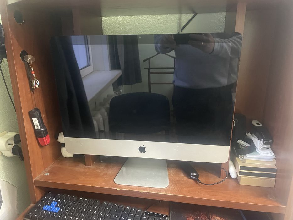 Продам IMac в идеальном сост !