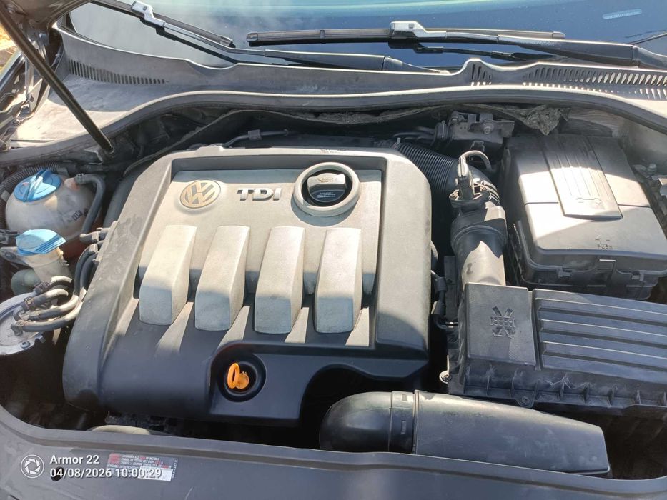 vw jetta 1.9 tdi bxe 633mil km (mistura gasóleo no óleo)