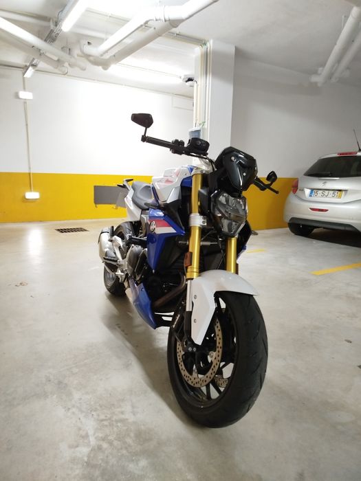BMW f 900 R sport