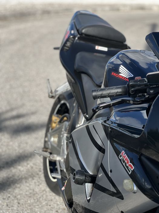 Honda CBR 600RR 2004 ( nacional )