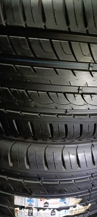 Pneus  255/35/19