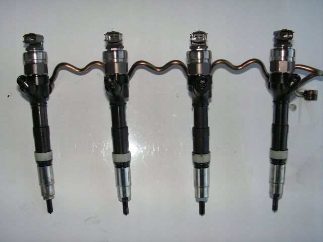 COROLLA E12 2,0 D4D 116 KONI WTRYSKI JAK NOWE