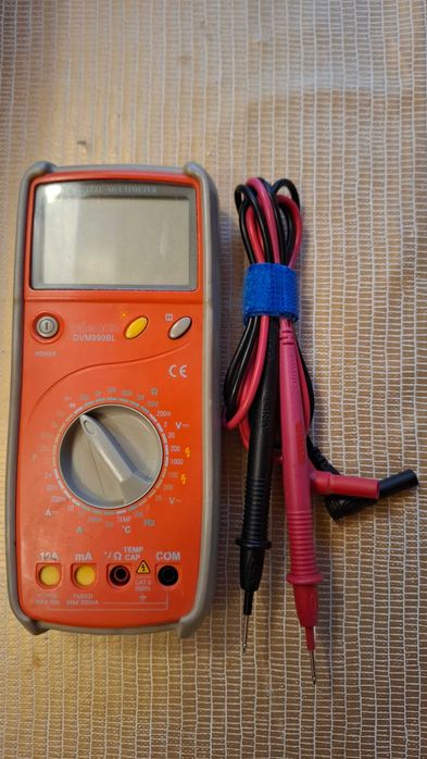 Multímetro Velleman