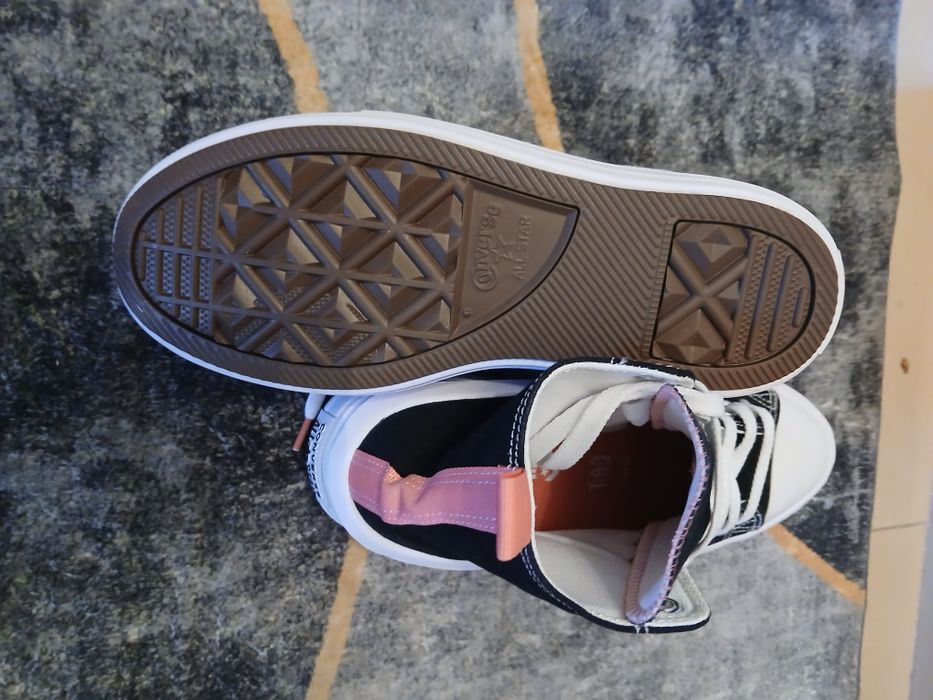 Nowe trampki Converse rozmiar 5,5