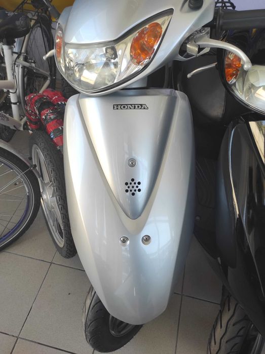 Скутер із Японії