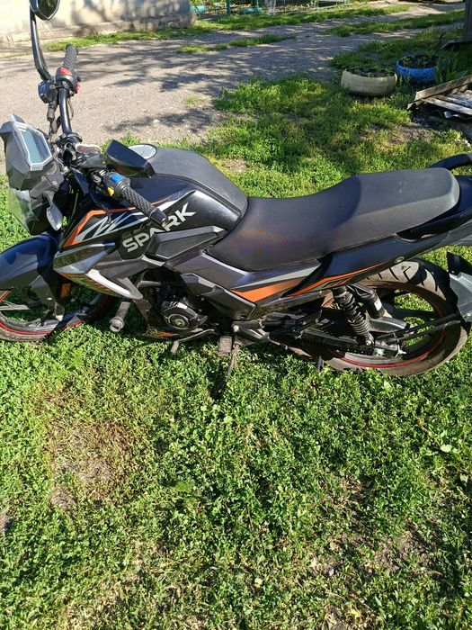 Продам мотоцикл Спарк 250