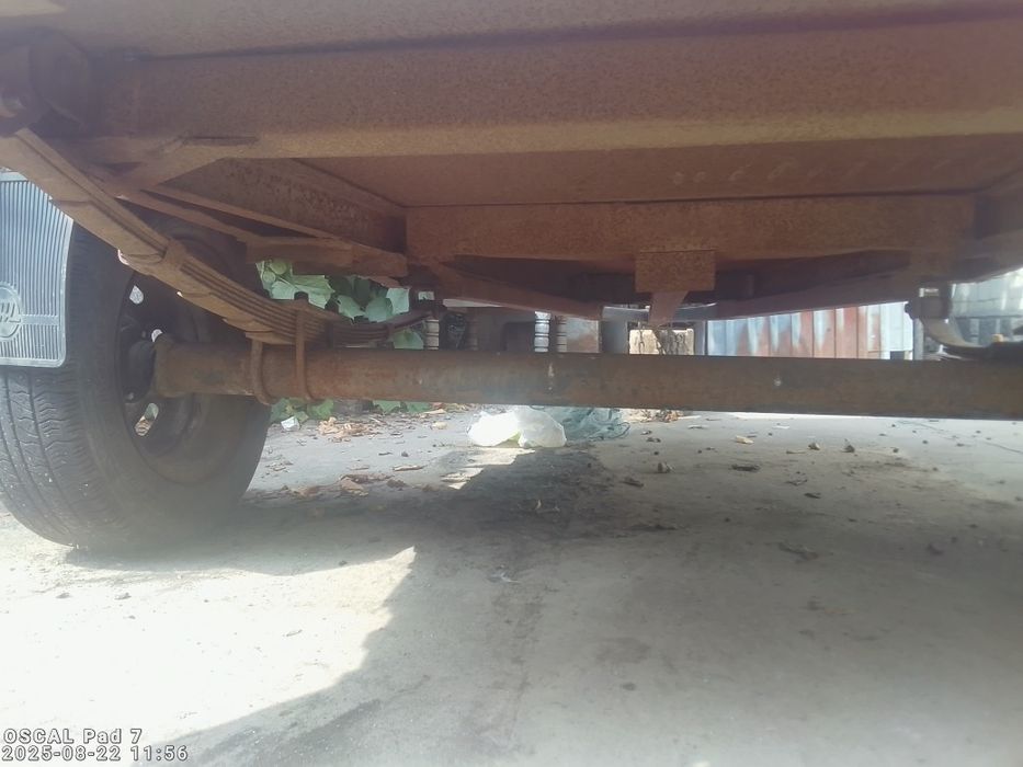 Прицеп автомобільний