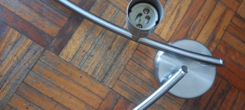 Candeeiro 4 focos de tecto