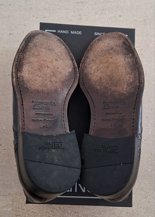 Sapatos pretos de pele de atacadores “Armando Silva”, nº43 (31 cm), us