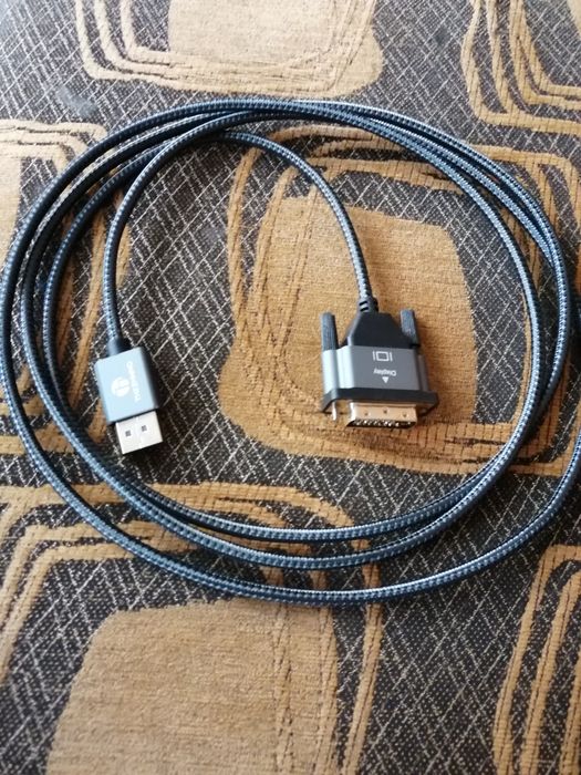 kabel/adapter HDMI na VGA.  Nowa