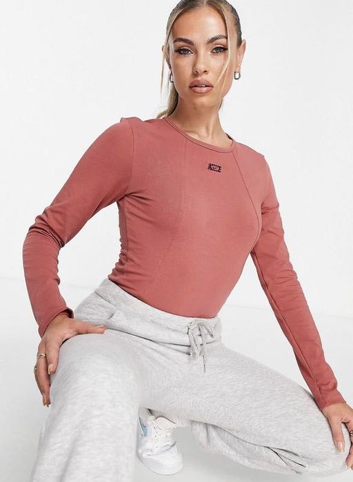 Жіноче боді NIKE