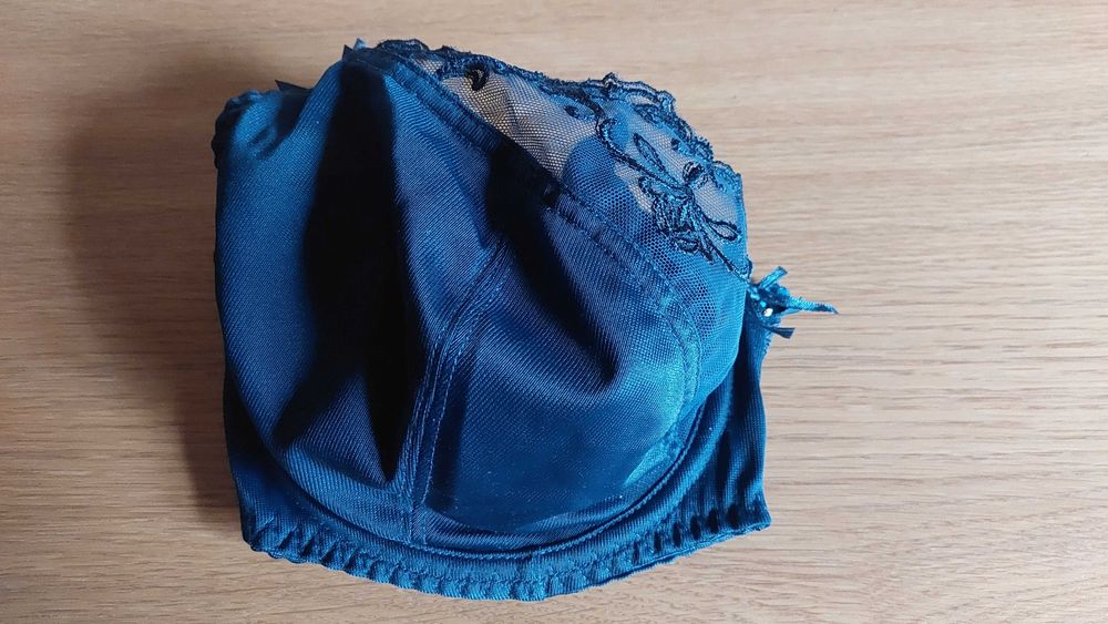 biustonosz stanik Gorsenia 70G granatowy