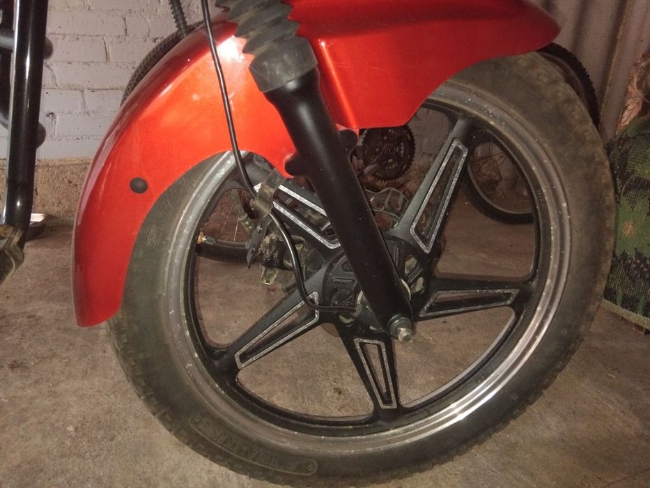 Продам мотоцикл стан нового Мустанг 150 -8