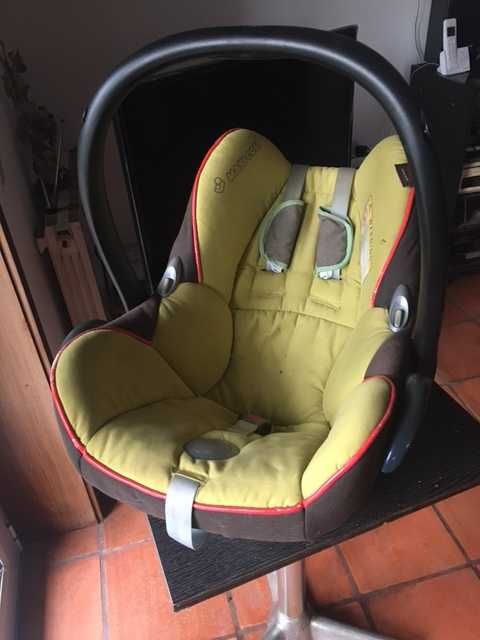 Carrinho de Bebé MAXICOSI