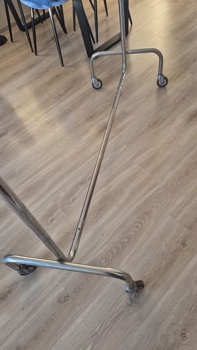 Reling na ubrania rozkładany 135cm