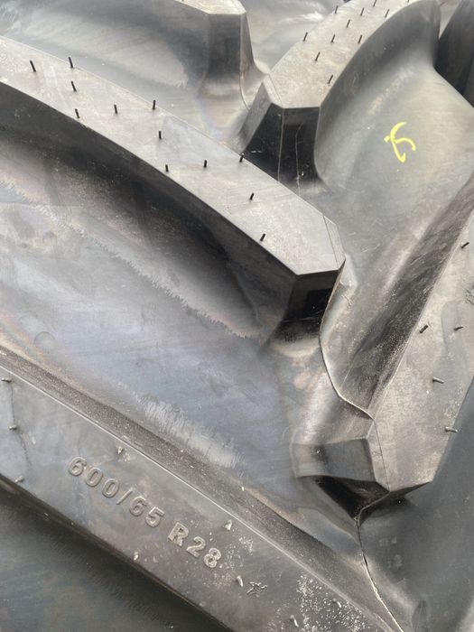 Opona 600/65 R28 Michelin Machxbib