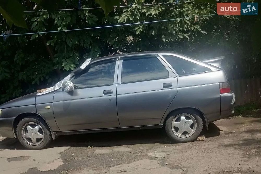 Автомобіль ВАЗ 2112 бензин
