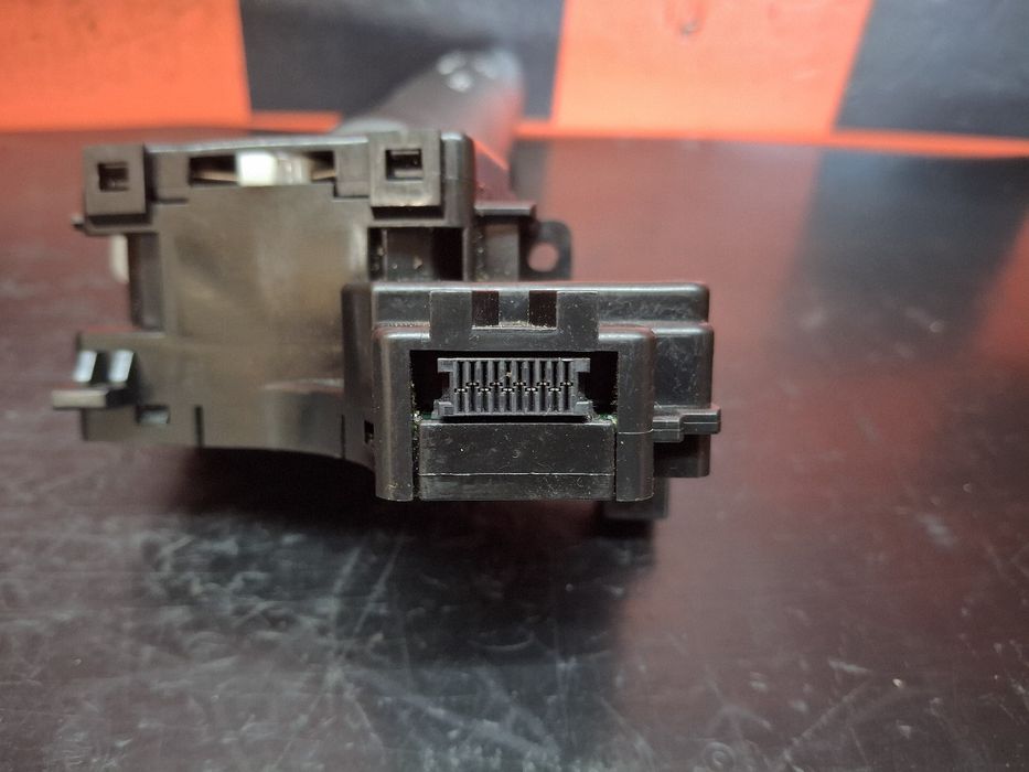 Botão / interruptor de luzes MITSUBISHI Fuso