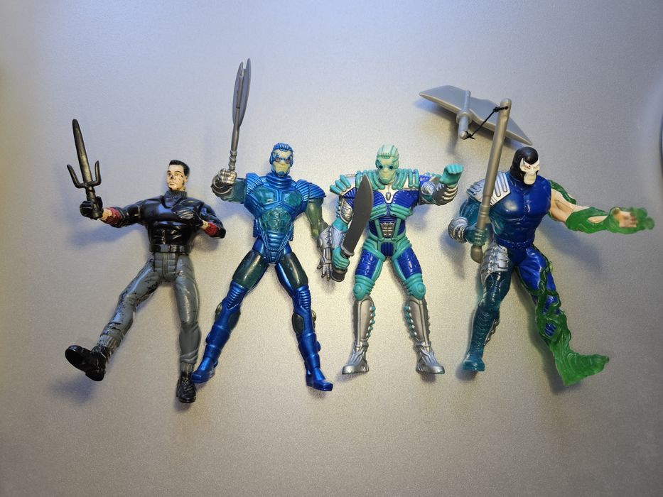 Bena Бэйна Legends ,DC Comics, Kennel