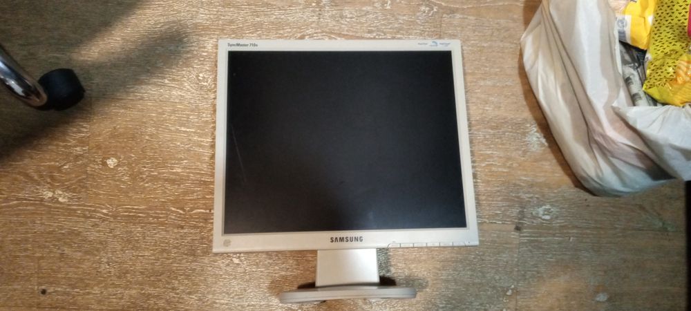 Монитор samsung syncmaster 710n на запчасти