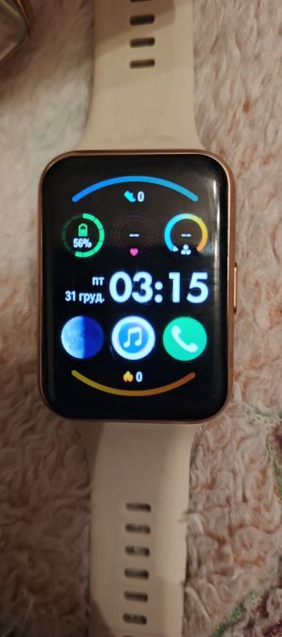 Huawei Watch Fit 2 — стильний смарт-годинник, майже новий!