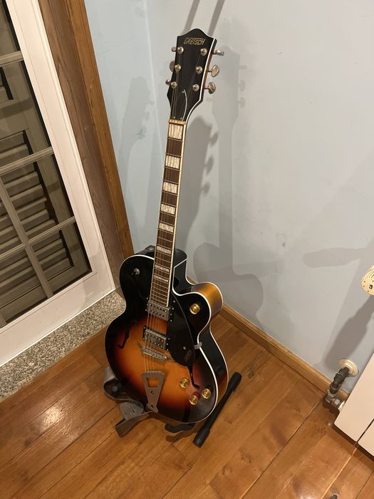 Guitarra elétrica Gretsch G2420/ABB