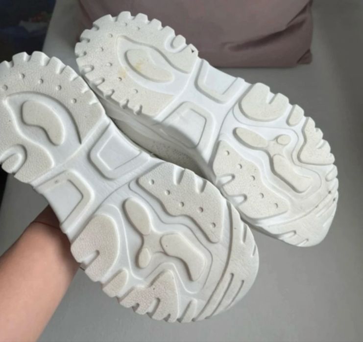 Buty sportowe, rozmiar 38