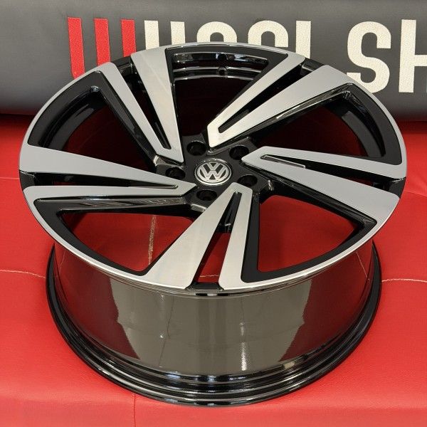 Диски volkswagen touareg R20 2026