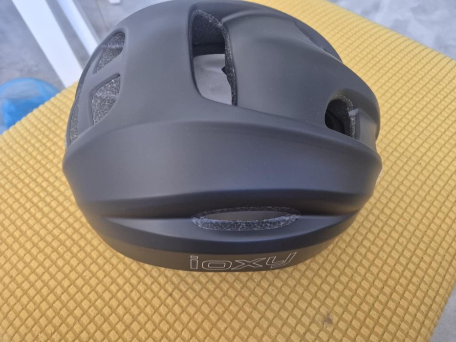 Kask rowerowy multimedialny