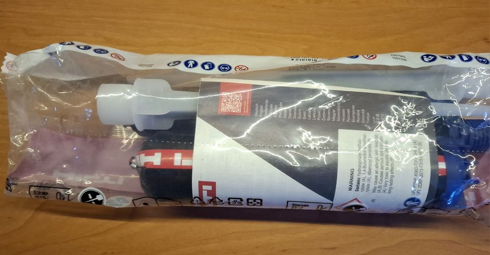 Kleje hilti        .