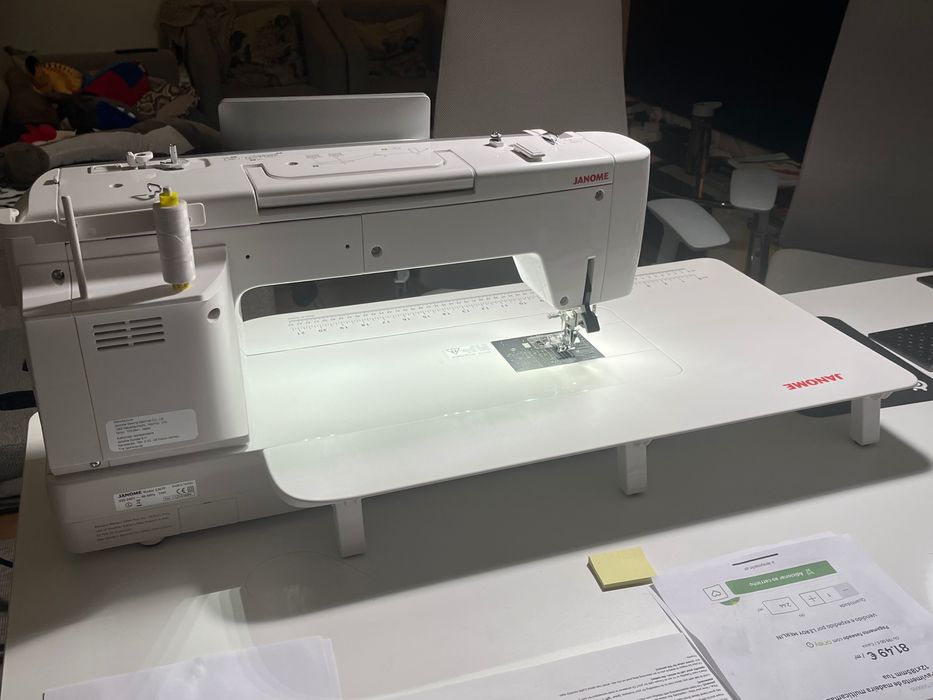 Máquina de costura Janome Continental M7