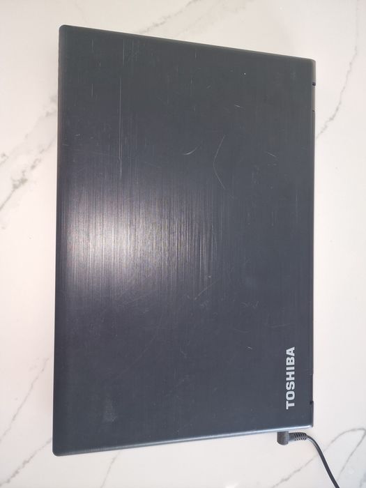 Toshiba Satellite P50 - RAM 32GB - CPU Intel® Core™ i7-8550U