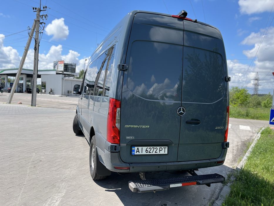 Мерседес спрінтер