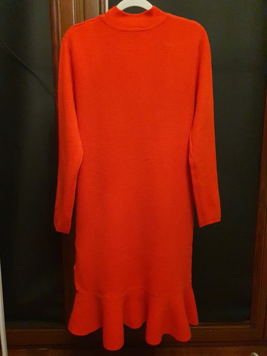 Czerwona sukienka