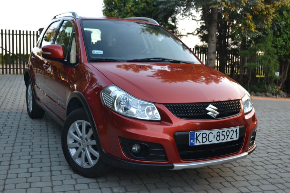 Suzuki SX4 S-Cross 1,6b. 4x4, km, Stan bdb Navi ,ESP, podgrze. fotele, serwisowany