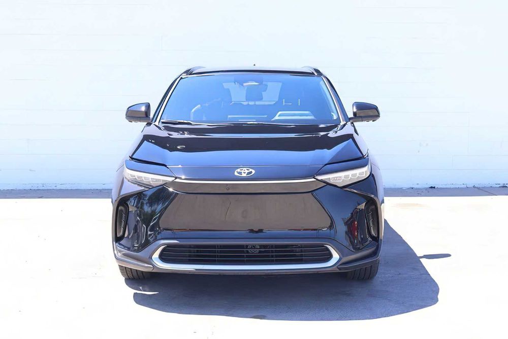Toyota bZ4X Limited      2024