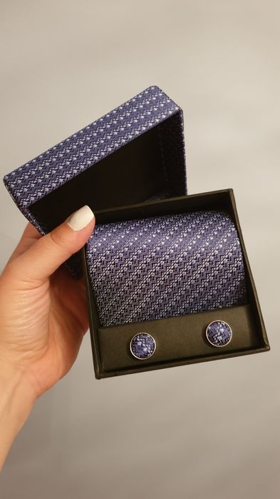 Conjunto Gravata e botões de punho