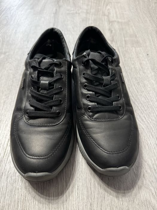 Кросівки Manul шкіряні чорні