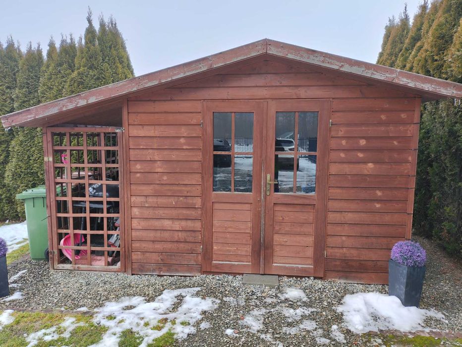 Domek narzędziowy drewniany